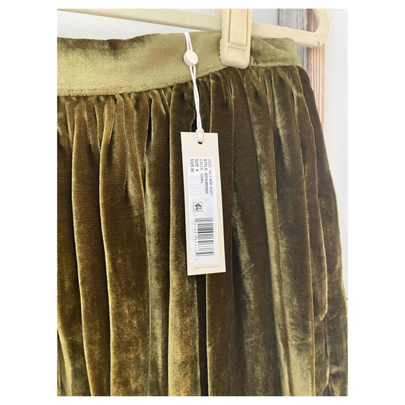 Rebecca Taylor • Velvet Skirt • “Military” • Size 8 - Picture 2 of 7